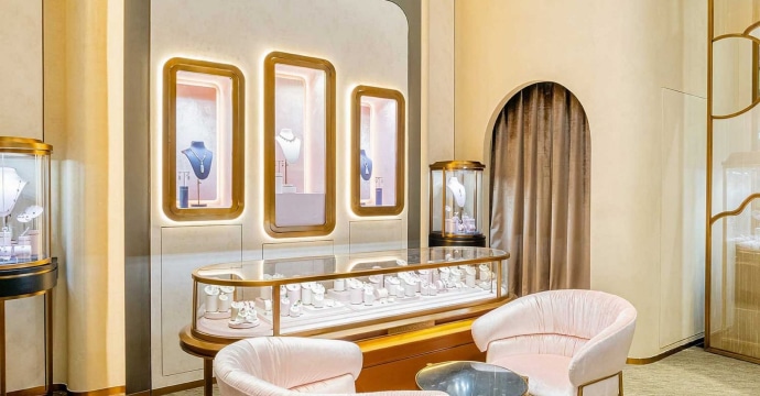 Liên hệ Opalina — showroom trang sức bạc S925 tại Vincom Center, 72 Lê Thánh Tôn, TP. Hồ Chí Minh