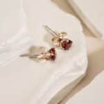 Bông Tai 3 Cánh Garnet bạc S925 Opalina