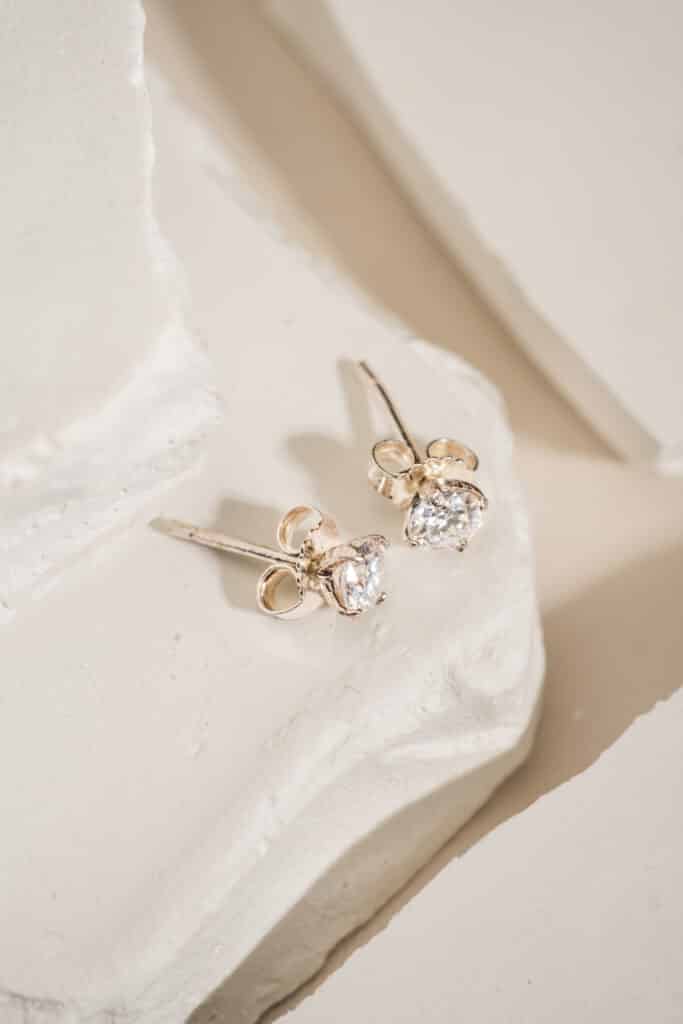 Bông Tai 3 Cánh Moissanite Trắng bạc S925 Opalina