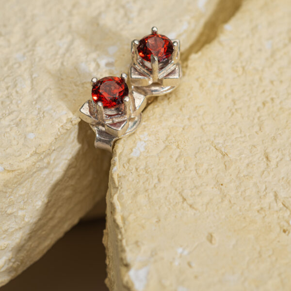 Bông Tai 4 Cánh Garnet bạc S925 Opalina