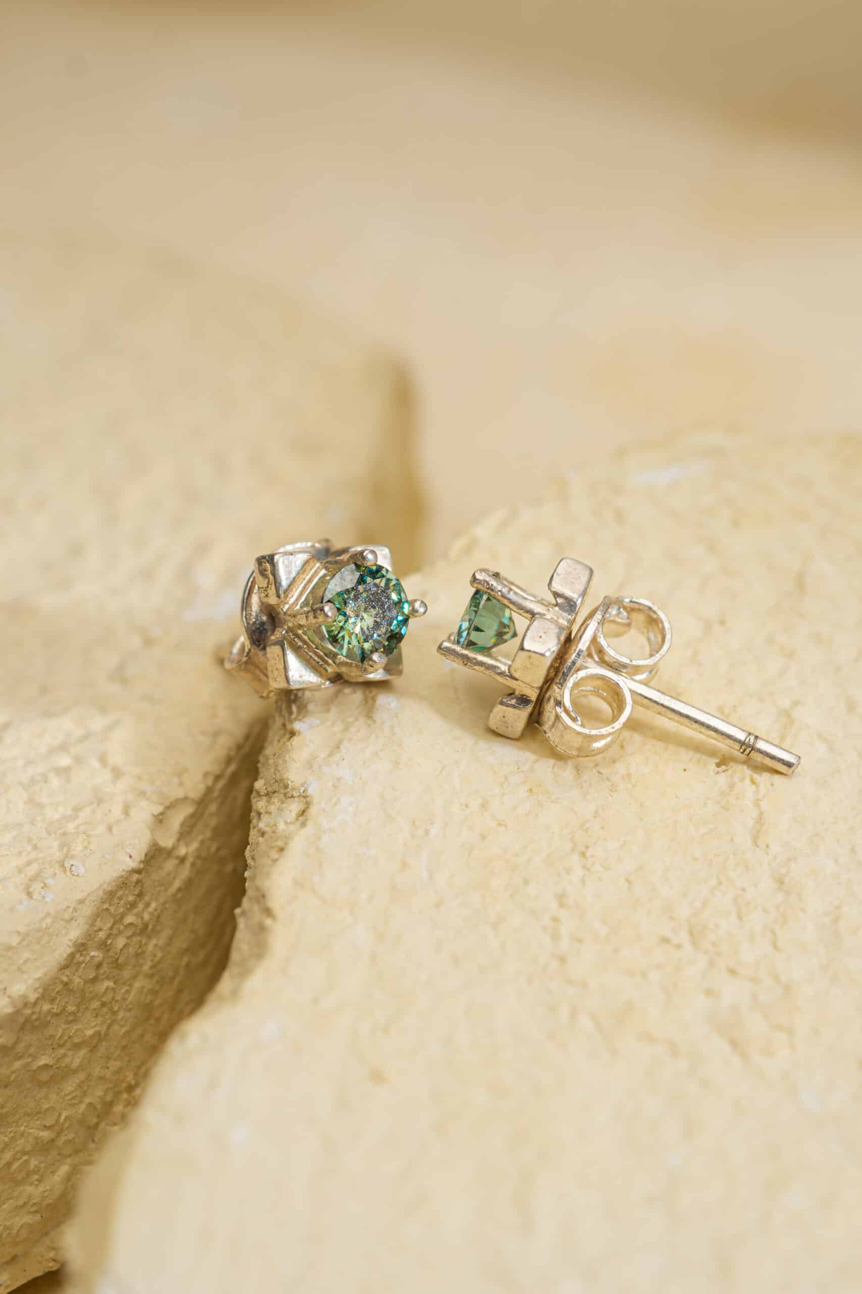 OPL-E4-MSG-4 Bông Tai 4 Cánh Moissanite Xanh bạc S925 Opalina