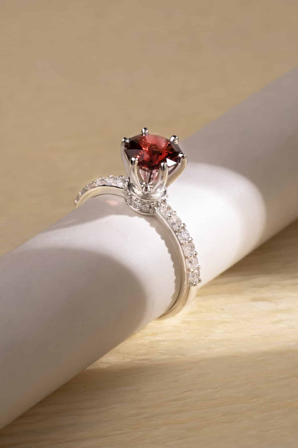 Trang sức Opalina – Nhẫn Garnet thiên nhiên bạc S925