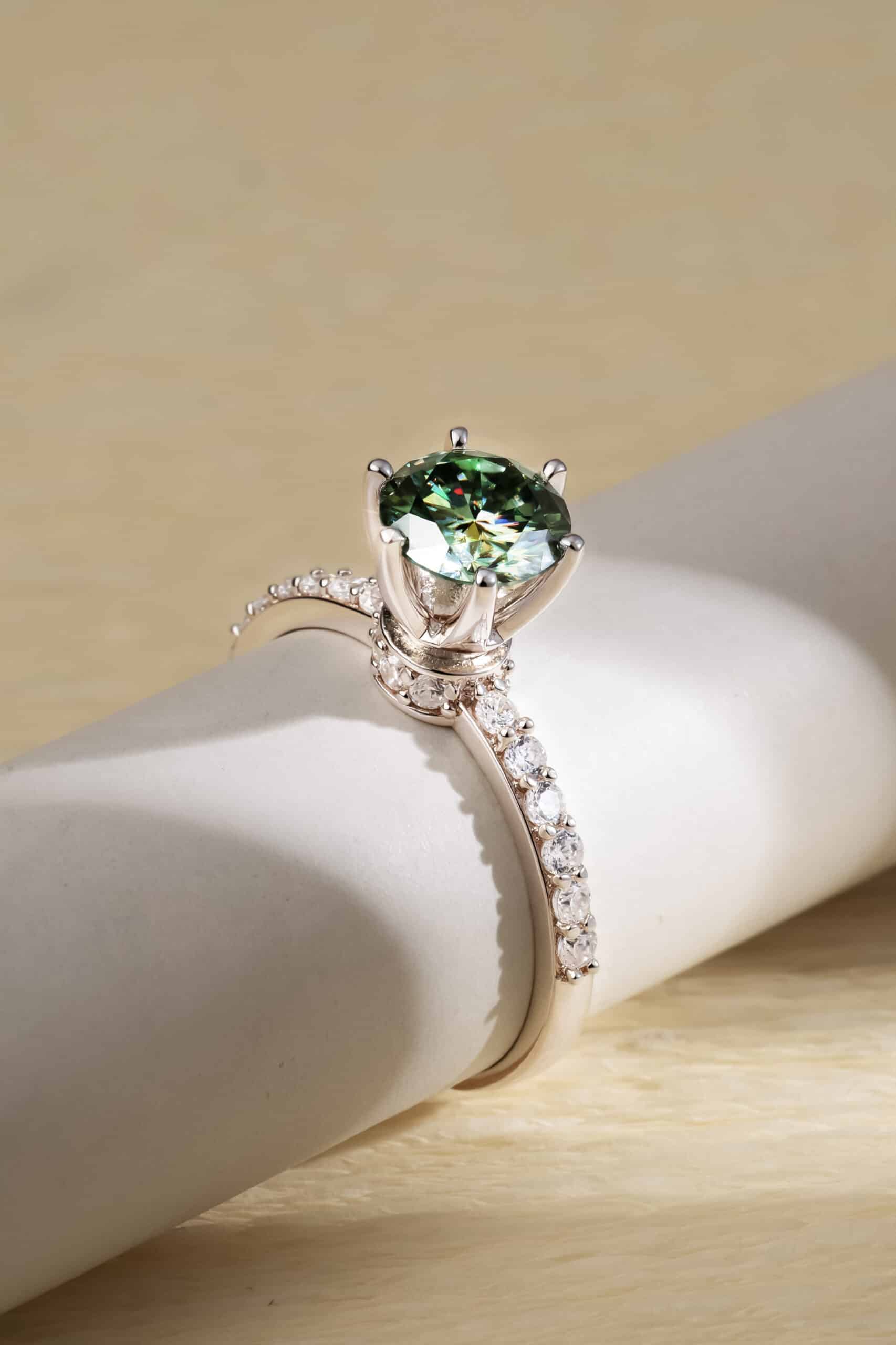 Nhẫn Moissanite Xanh bạc S925 xi bạch kim Opalina