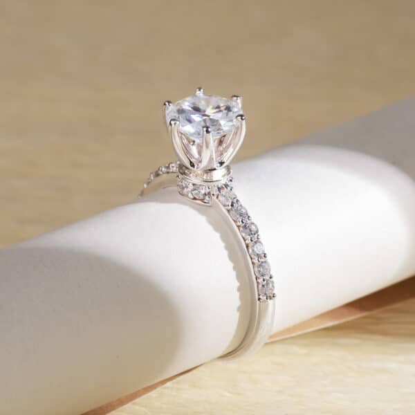Nhẫn Moissanite Trắng bạc S925 xi bạch kim Opalina